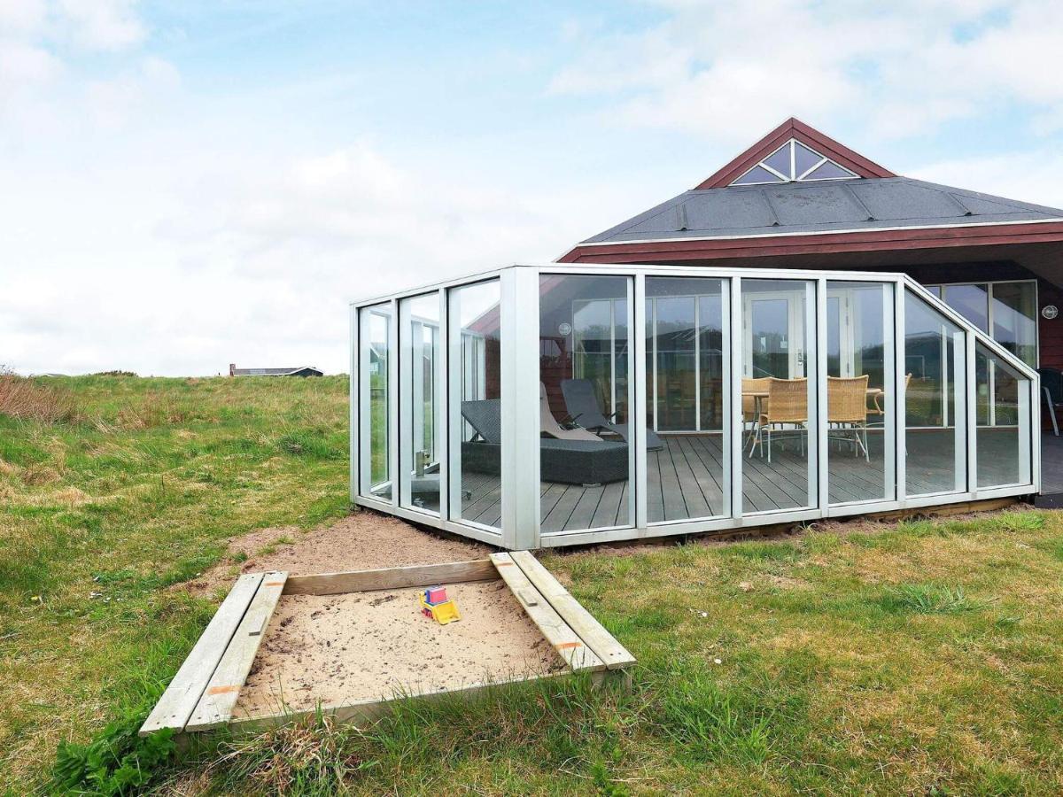8 Person Holiday Home In L Kken Lokken Exterior photo
