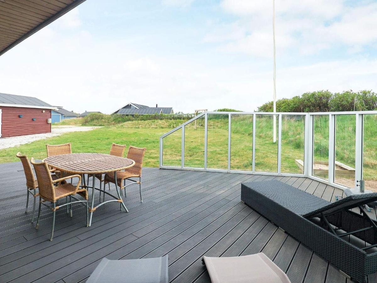 8 Person Holiday Home In L Kken Lokken Exterior photo