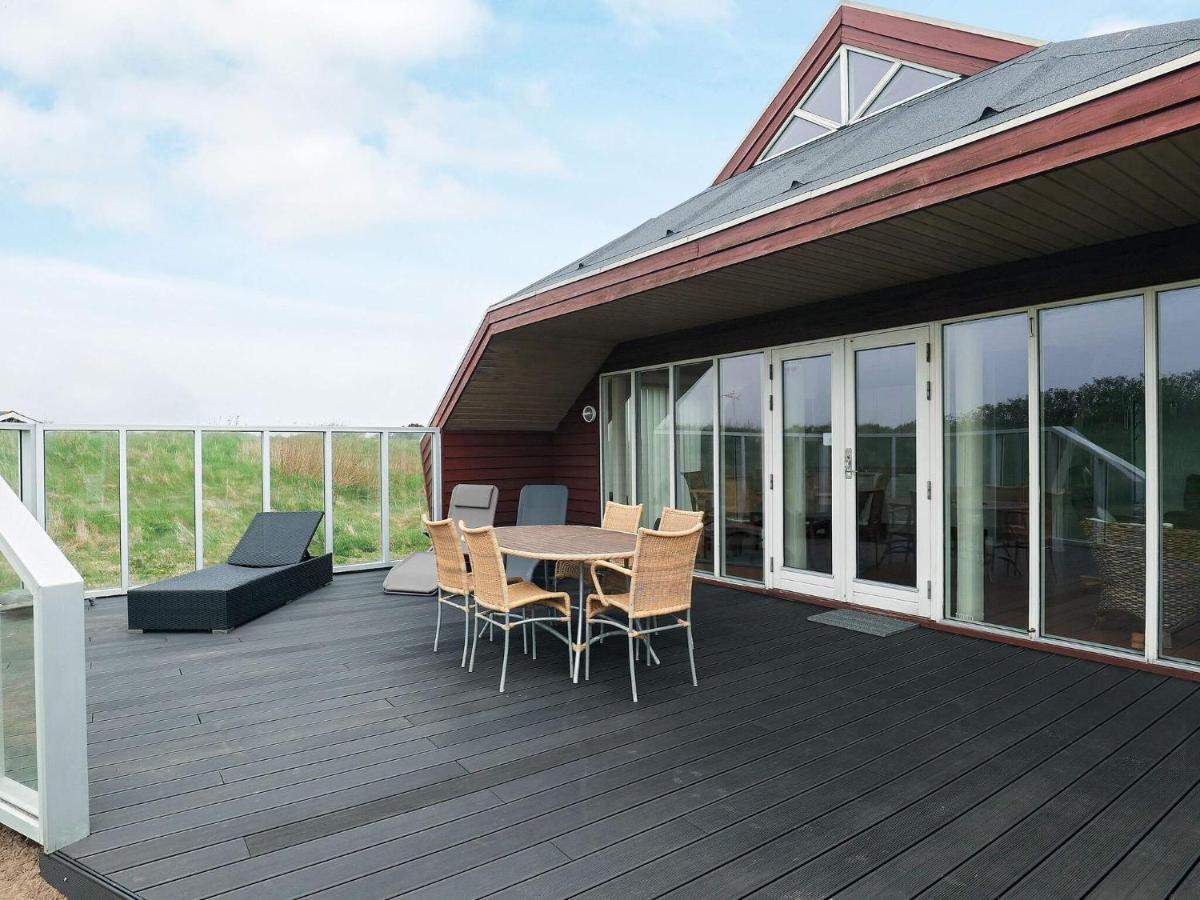 8 Person Holiday Home In L Kken Lokken Exterior photo
