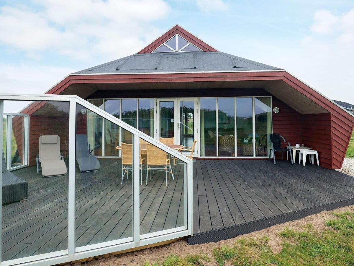 8 Person Holiday Home In L Kken Lokken Exterior photo