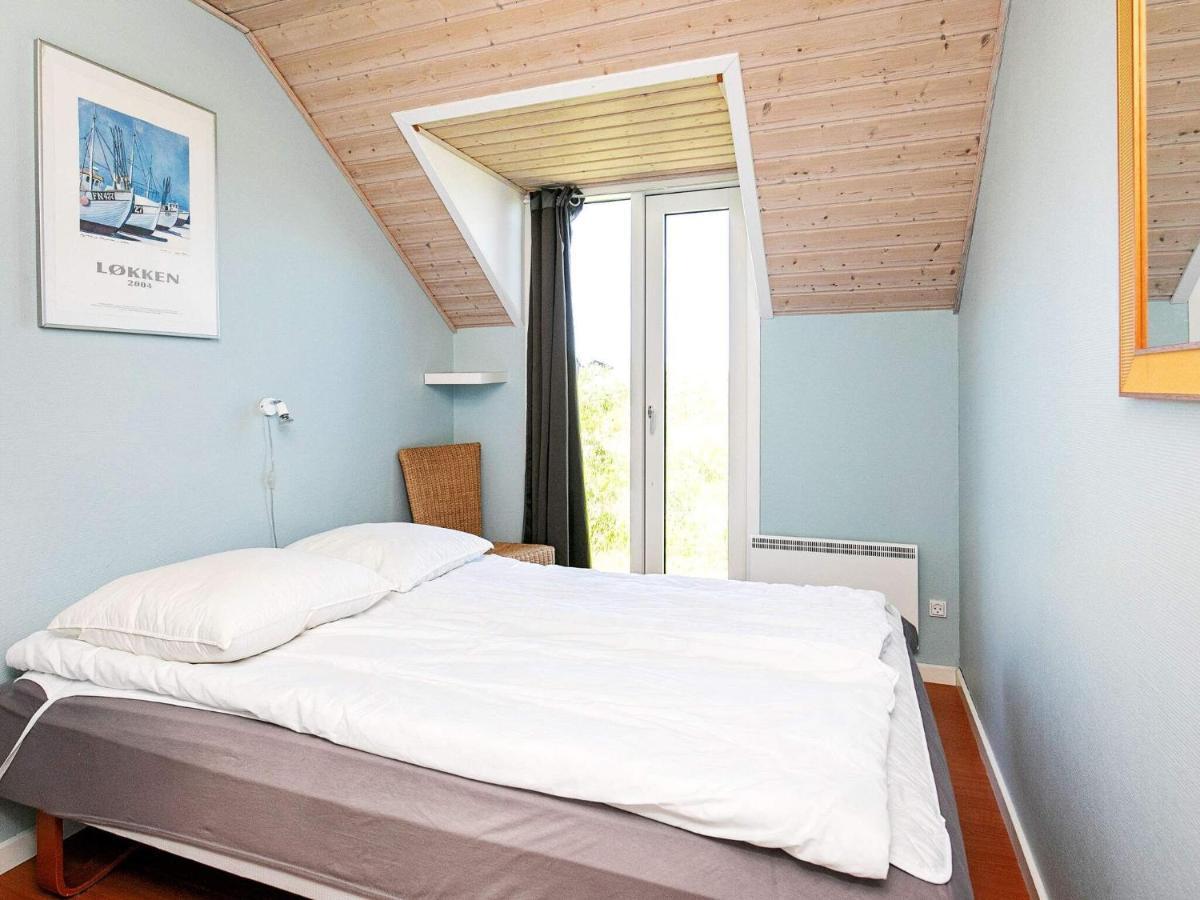 8 Person Holiday Home In L Kken Lokken Exterior photo