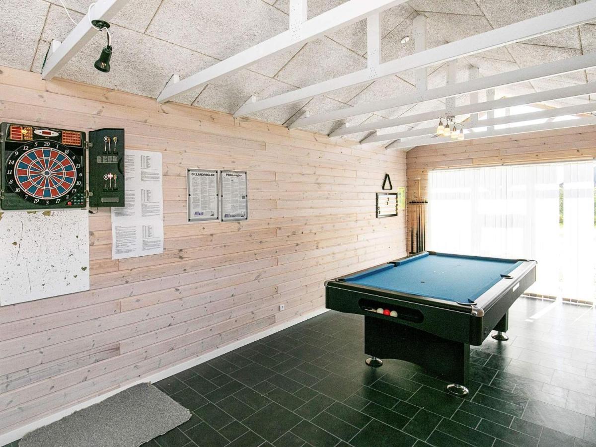 8 Person Holiday Home In L Kken Lokken Exterior photo
