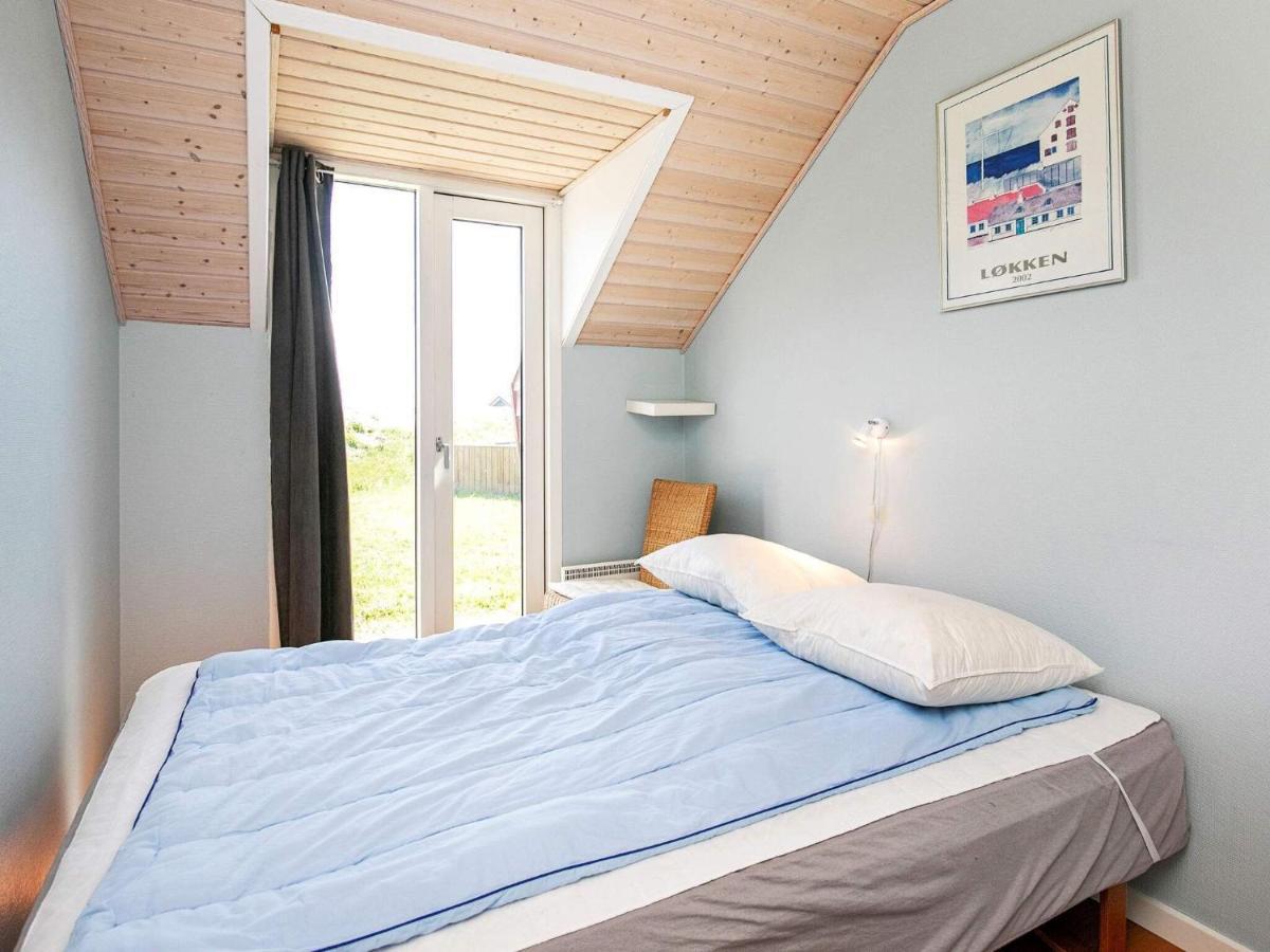 8 Person Holiday Home In L Kken Lokken Exterior photo