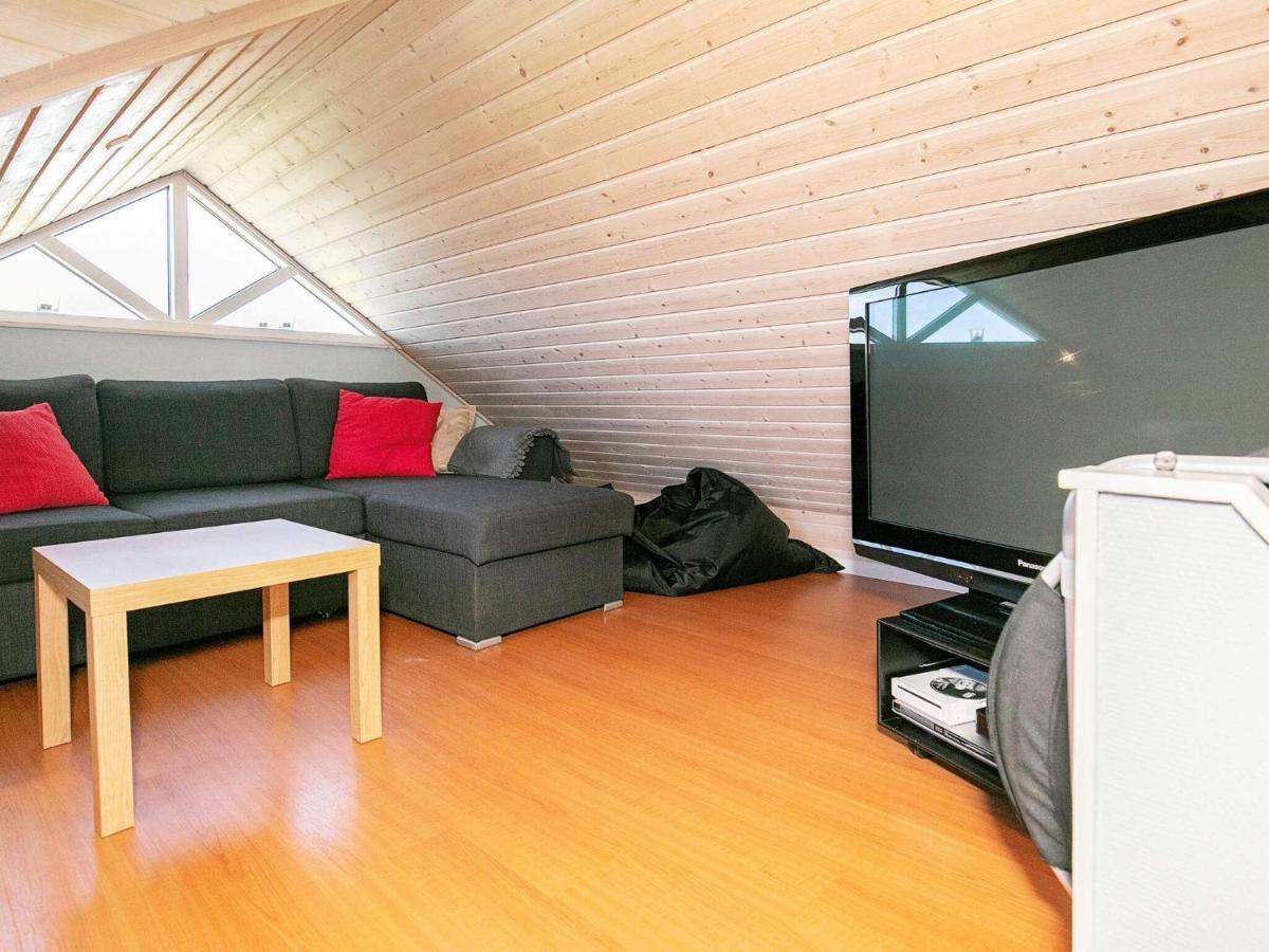 8 Person Holiday Home In L Kken Lokken Exterior photo