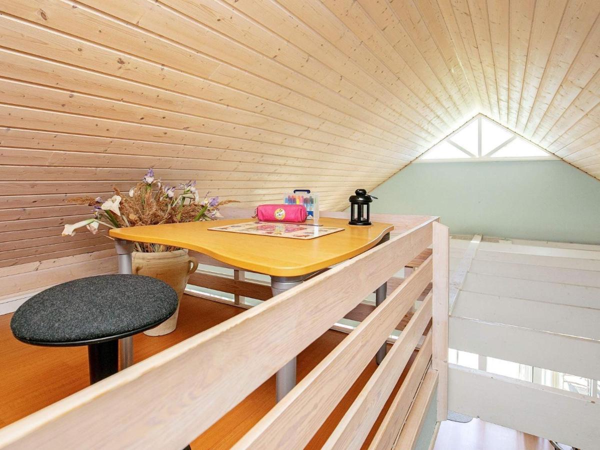 8 Person Holiday Home In L Kken Lokken Exterior photo